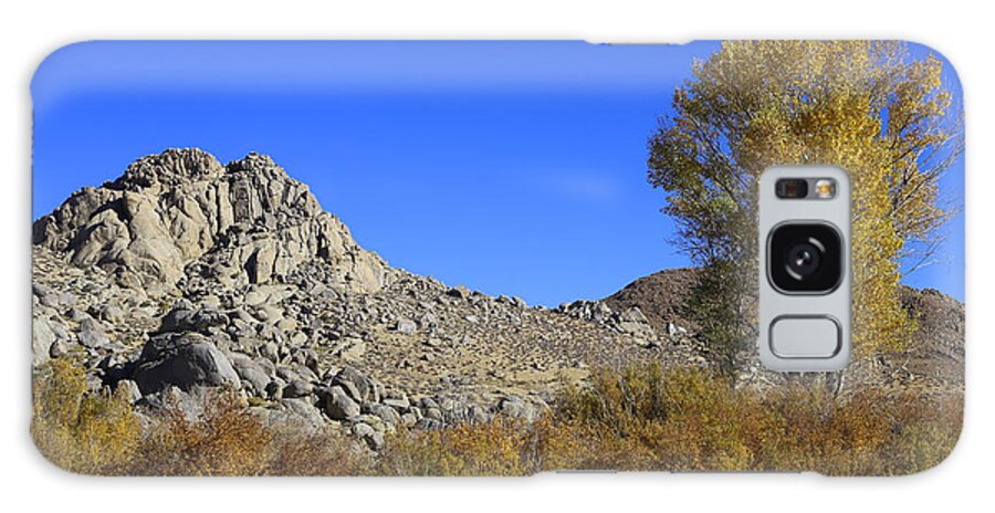 Rocks Galaxy Case featuring the photograph Paradise by Tammy Pool