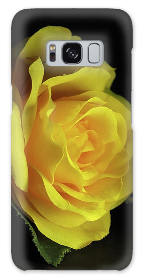 Rosa Galaxy Case featuring the photograph Rosa by Tom Druin