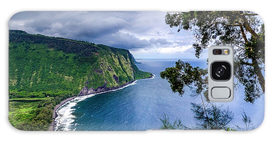 Tropical Galaxy Case featuring the photograph Sea Cliffs by Daniel Murphy
