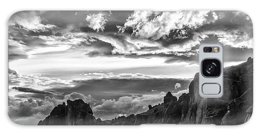 Black And White Galaxy S8 Case featuring the photograph Smith Rock Skies by Steven Clark
