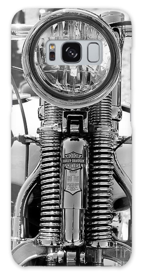 Harley-davidson Galaxy S8 Case featuring the photograph Springer by Linda Lees