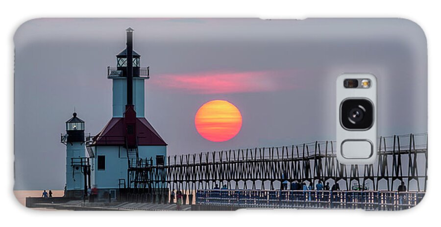 3scape Galaxy Case featuring the photograph St. Joseph Lighthouse at Sunset by Adam Romanowicz