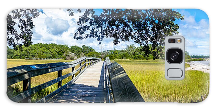 Carolinas Galaxy Case featuring the photograph Straight Ahead by David Smith