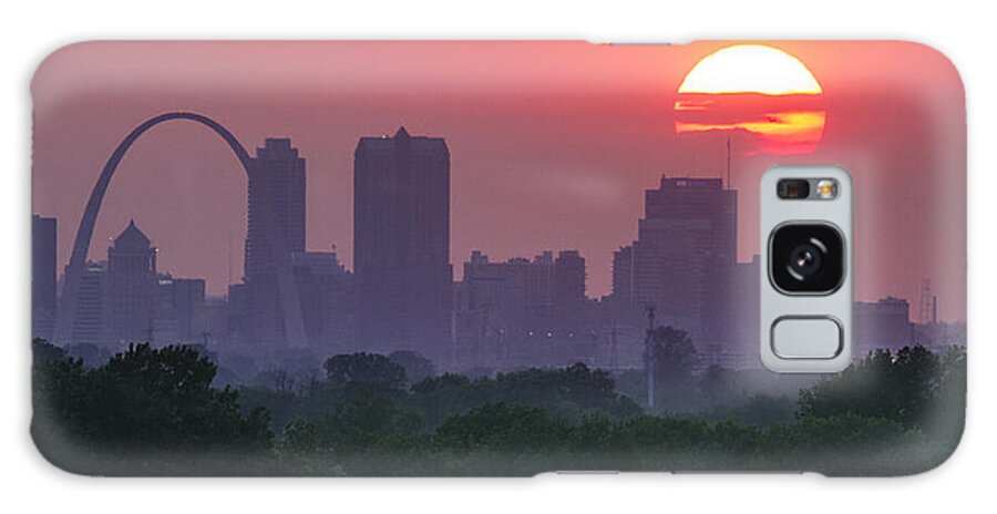 St Louis Galaxy Case featuring the photograph Sun setting over St Louis by Garry McMichael