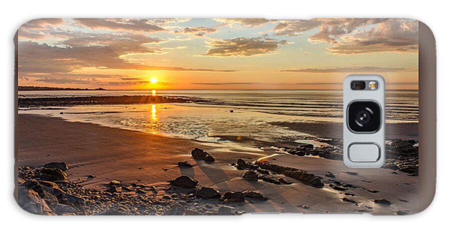 York Galaxy S8 Case featuring the photograph Sunrise at Long Sands by Thomas Lavoie