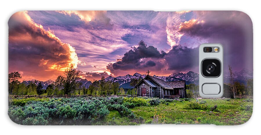 Chapel Of Transfiguration Galaxy S8 Case featuring the photograph Sunset at Chapel of Tranquility by Michael Ash