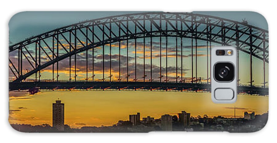 2016 Galaxy S8 Case featuring the photograph Sunset in Sydney by Agnes Caruso