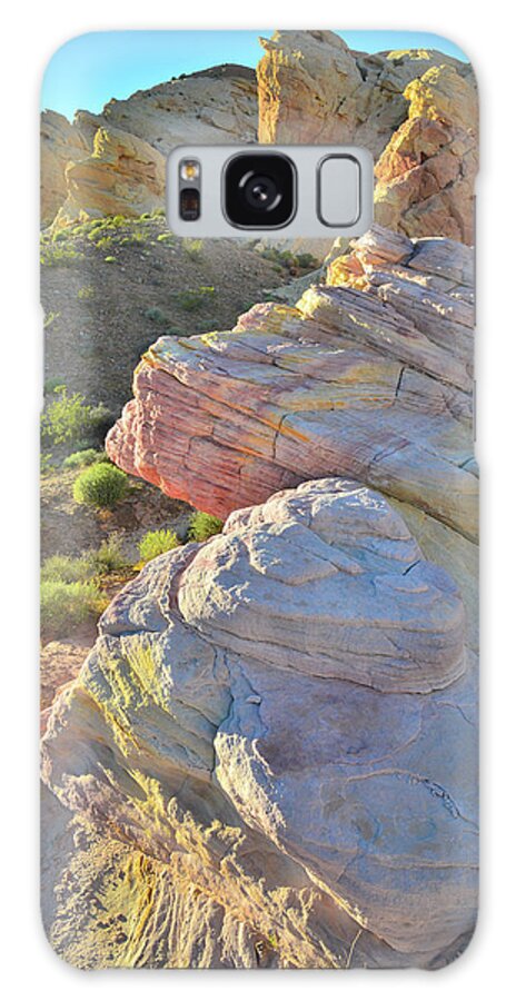 Valley Of Fire State Park Galaxy S8 Case featuring the photograph Sunset Pastels in Valley of Fire by Ray Mathis