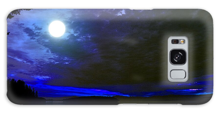 Supermoon Galaxy Case featuring the photograph Supermoon Over lake by Elaine Hunter