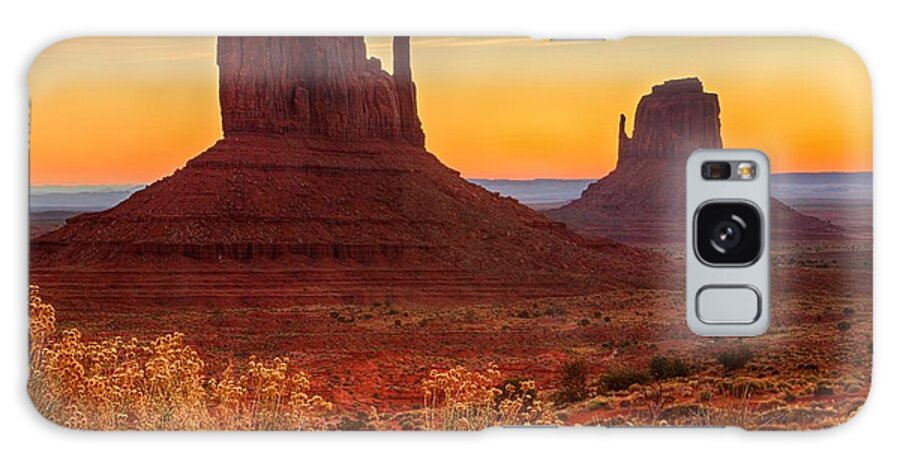 Monument Valley Galaxy S8 Case featuring the photograph The Mittens by Roxie Crouch