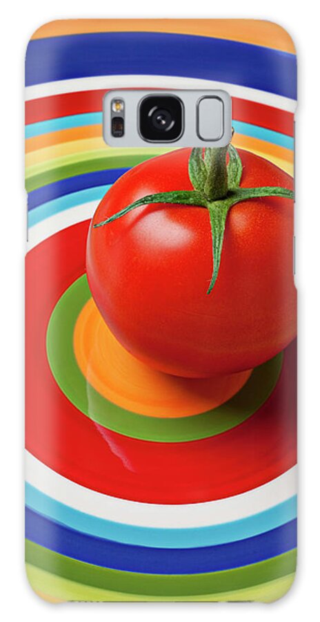 Tomato Plate Circle Food Fruit Galaxy Case featuring the photograph Tomato on plate with circles by Garry Gay