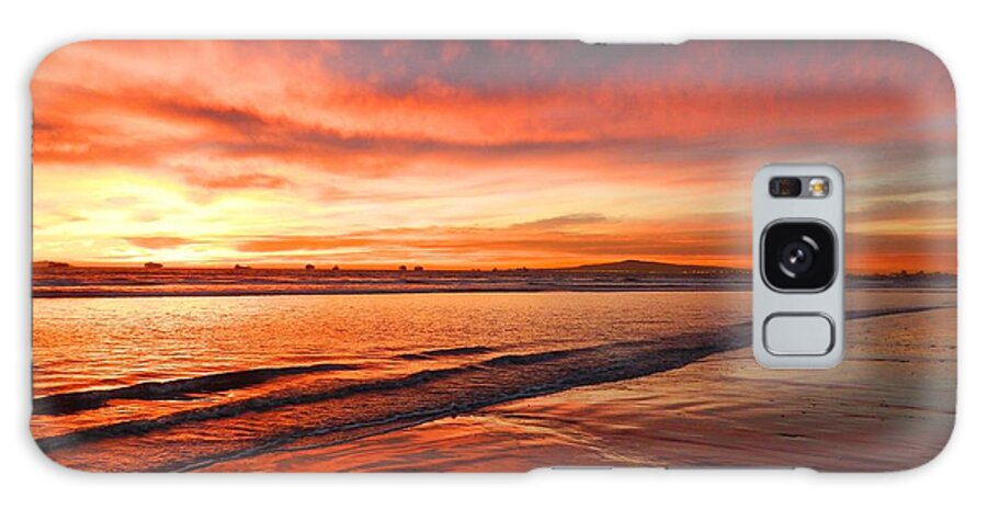 Beach Art Galaxy Case featuring the photograph Warm Me Up by Everette McMahan jr