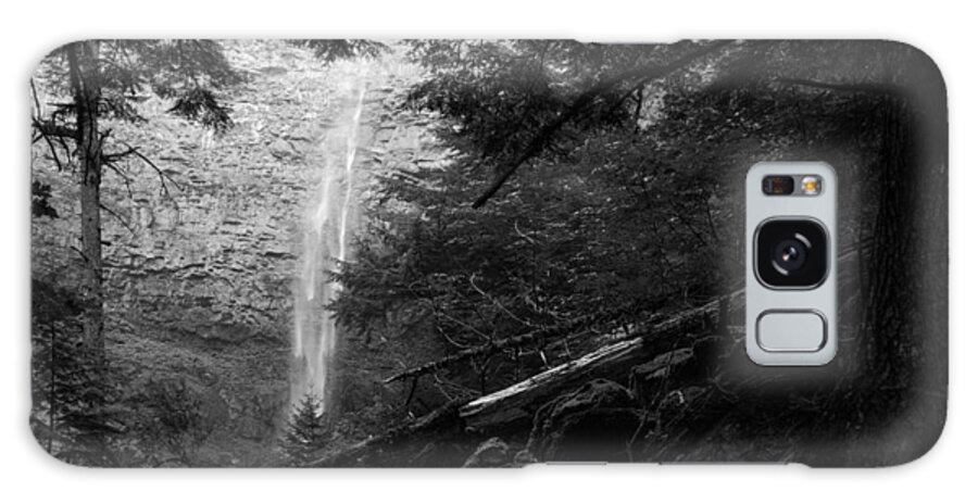 Waterfall Galaxy Case featuring the photograph Watson Falls, Oregon by Larry Goss
