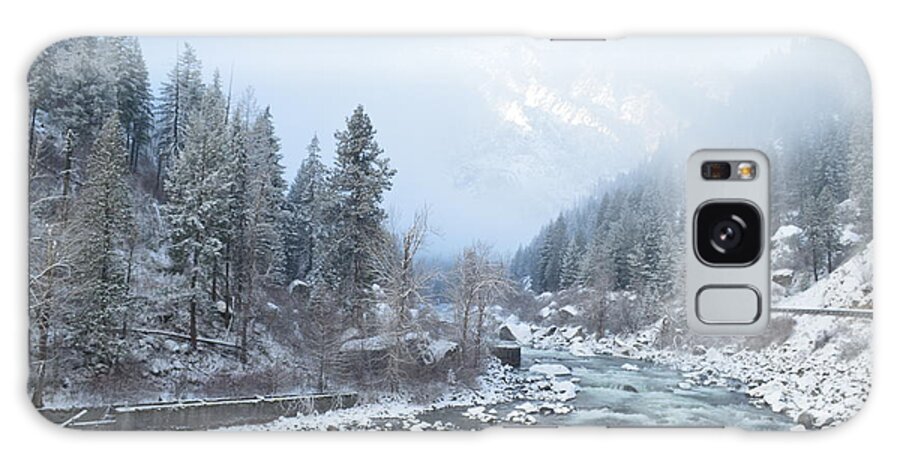 River Galaxy Case featuring the photograph Wenatchee River by Brian O'Kelly