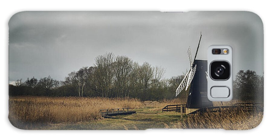 Cambridge Galaxy S8 Case featuring the photograph Windpump by James Billings