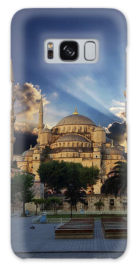 Early Galaxy S8 Case featuring the photograph Early morning light on Sultan Ahmet Camii #2 by Steve Estvanik