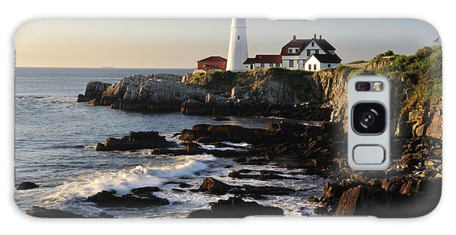 Water's Edge Galaxy Case featuring the photograph Portland Head Light #2 by Aimintang