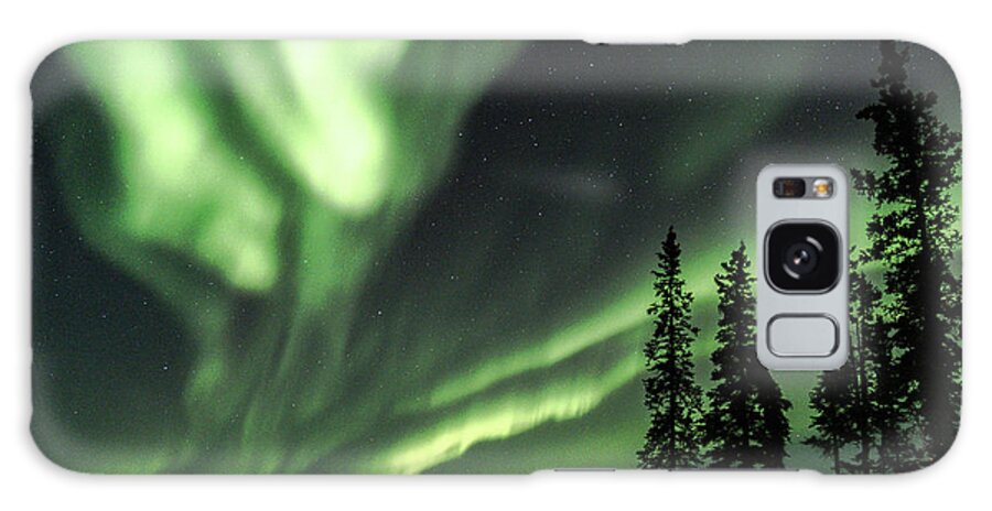 Aurora Borealis Galaxy Case featuring the photograph Northern Lights #47 by Laura Hedien