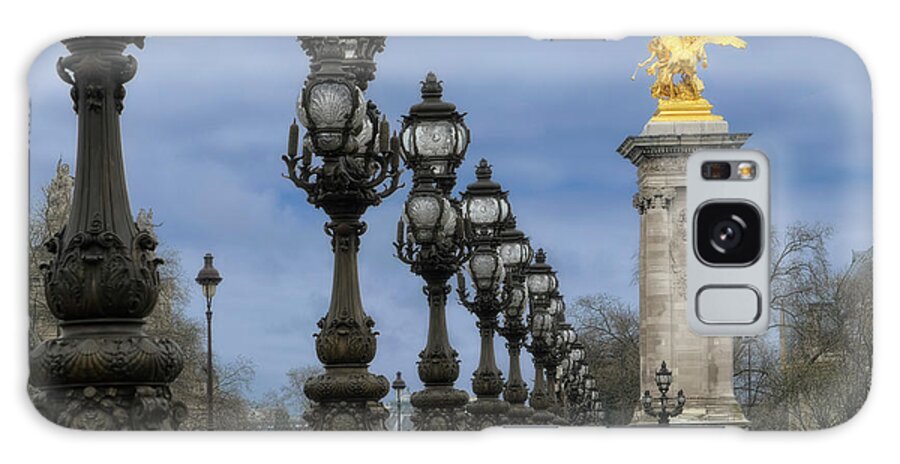 Art Nouveau Lamps Posts On Pont Alexandre Iii - I Galaxy Case featuring the photograph Art Nouveau Lamps Posts On Pont Alexandre IIi - I by Cora Niele