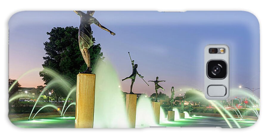 America Galaxy Case featuring the photograph Children's Fountain at Dawn - Kansas City Missouri by Gregory Ballos