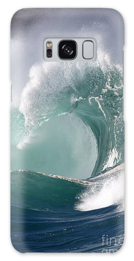 Tide Galaxy Case featuring the photograph Crashing Wave by Mana Photo