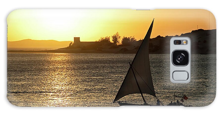 Scenics Galaxy Case featuring the photograph Dhow At Sunset by Wldavies