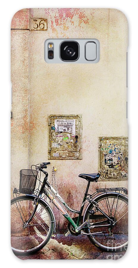 Roma Galaxy Case featuring the photograph DiBartolomei Bicycle by Craig J Satterlee