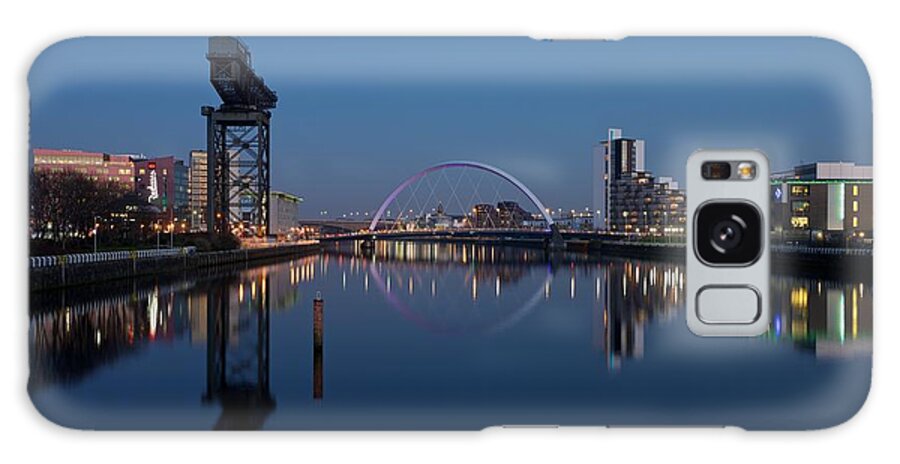 Glasgow Galaxy S8 Case featuring the photograph Glasgow Relfected by Stephen Taylor