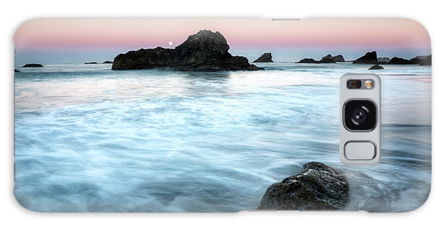 Beach Galaxy Case featuring the photograph Harris Beach - 1 by Alex Mironyuk