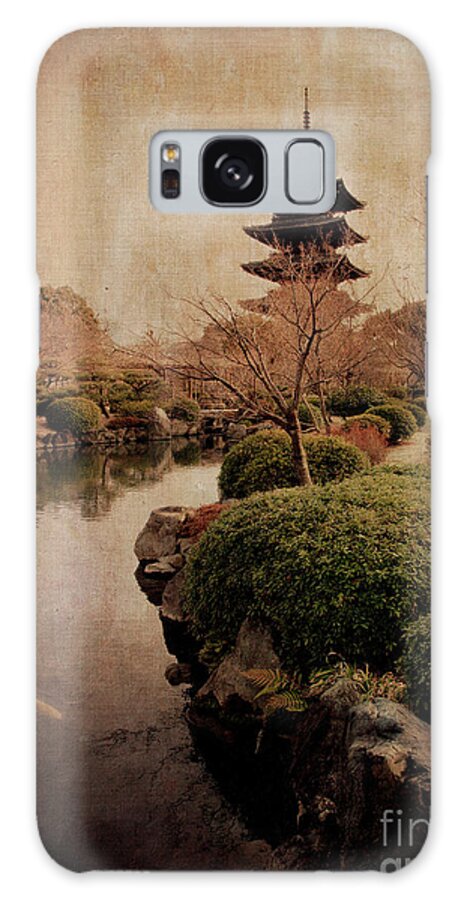 Tōji Galaxy S8 Case featuring the photograph Memories of Japan 2 by RicharD Murphy
