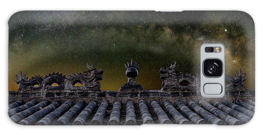 Landscape Galaxy Case featuring the photograph Milky Way Arch over Chinese Temple Roof by William Dickman