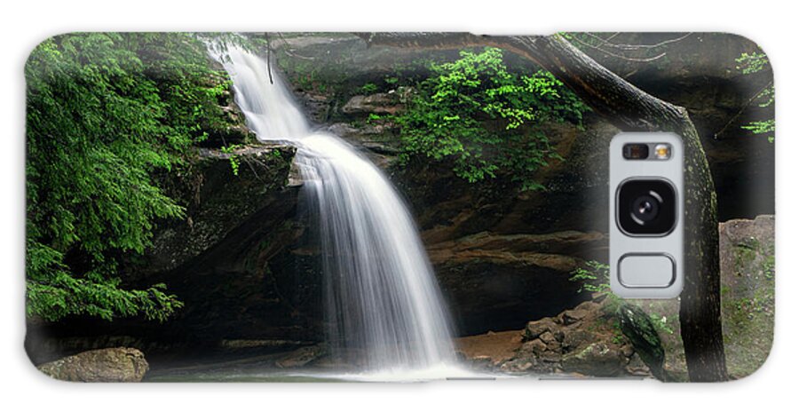 Hocking Galaxy Case featuring the photograph Old Man's Cave Lower Falls by Alan Raasch