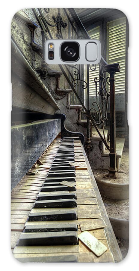 Abandoned Galaxy Case featuring the photograph Piano Detail by Roman Robroek
