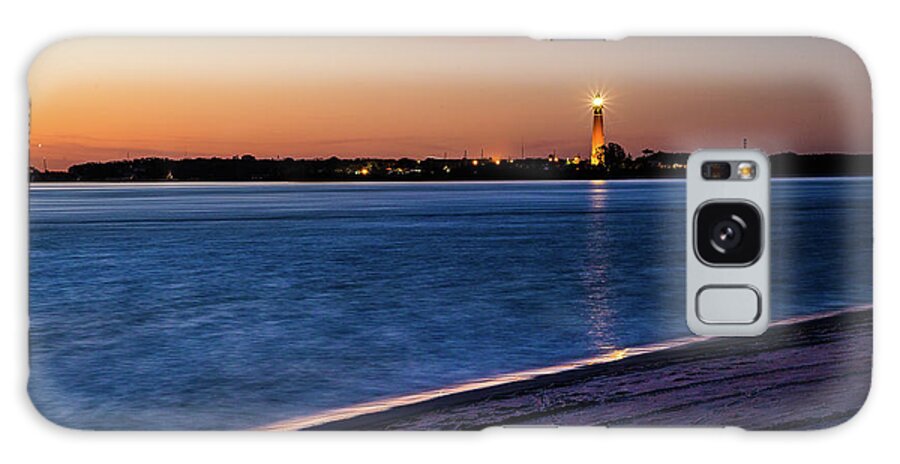 Sunset Galaxy Case featuring the photograph Ponce Lighthouse at Sunset by Fred DeSousa