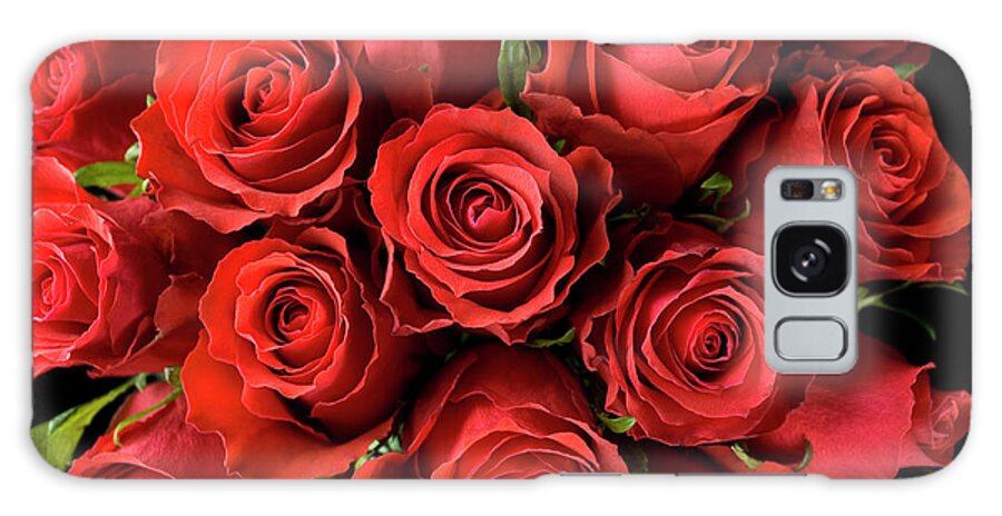 Event Galaxy Case featuring the photograph Red Roses by Malerapaso