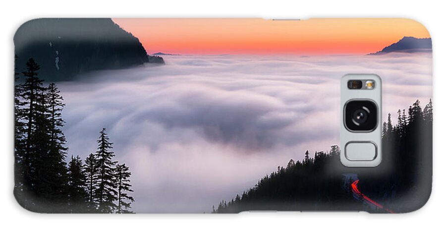 Tranquility Galaxy Case featuring the photograph Saying Goodbye by Ryan Manuel