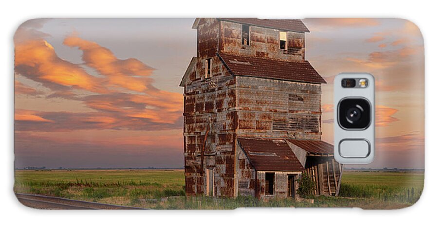 Kansas Galaxy Case featuring the photograph The Grain Doesn't Flow Anymore by Darren White