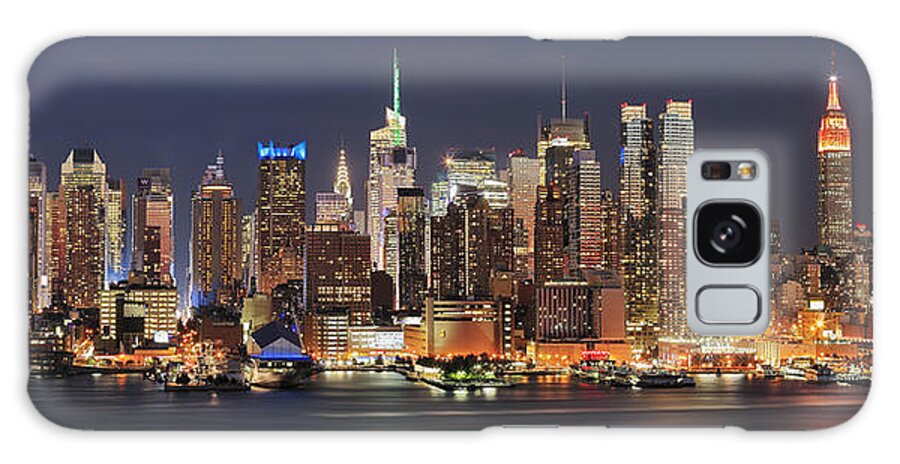 Estock Galaxy Case featuring the digital art United States, New York City, Manhattan, Midtown, Empire State Building, Midtown Skyline At Night, View From New Jersey by Riccardo Spila