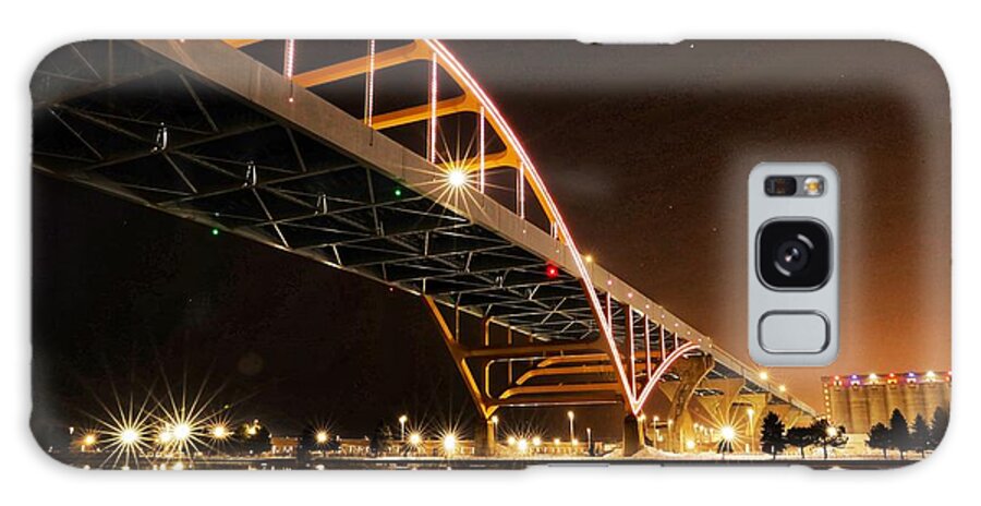 Horn Bridge Milwaukee Wi Wis Wisconsin Galaxy Case featuring the photograph Bridge To Nowhere #1 by Windshield Photography