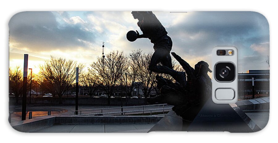Msu Spartans Galaxy Case featuring the photograph Earvin Magic Johnson statue at sunset at Michigan State University #1 by Eldon McGraw