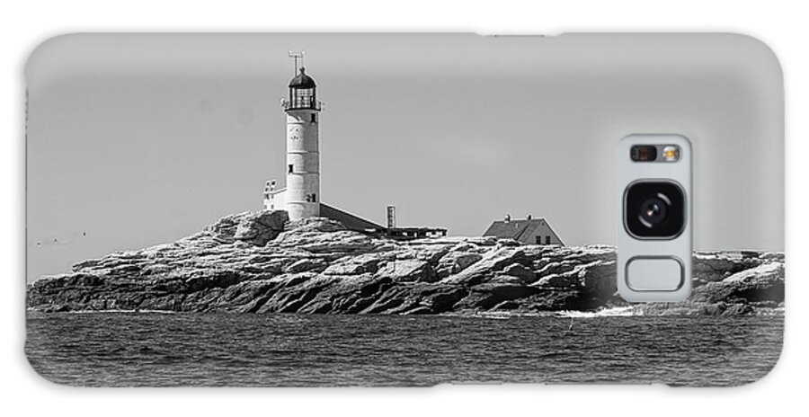 White Island Lighthouse Galaxy Case featuring the photograph White Island Lighthouse #2 by Deb Bryce