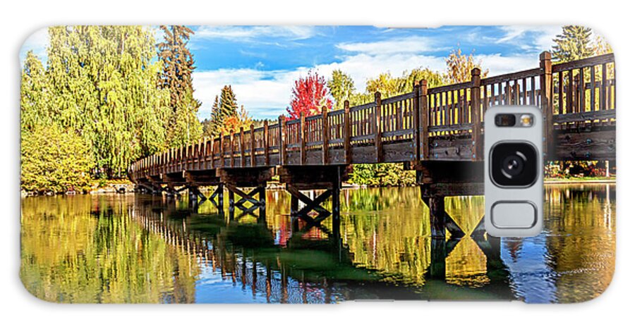 Drake Park Mirror Pond Canvas Print Galaxy Case featuring the photograph Drake Park Bend Oregon Art by David Millenheft