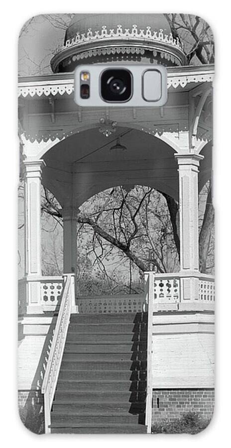 Bandstand Galaxy Case featuring the photograph Bandstand, Macon, 985 by John Simmons