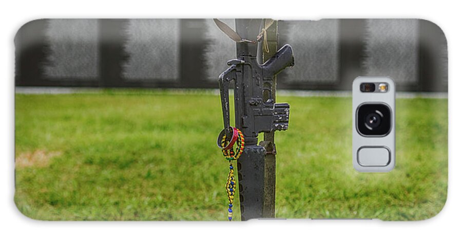 Battle Galaxy Case featuring the photograph Battle Field Cross At the Traveling Wall by Paul Freidlund