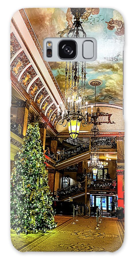 Christmas Europe Uk England Russia Germany France Canada Belgium Poland Rome Vatican Card Tree Lights Santa Galaxy Case featuring the photograph Christmas Holiday by Windshield Photography