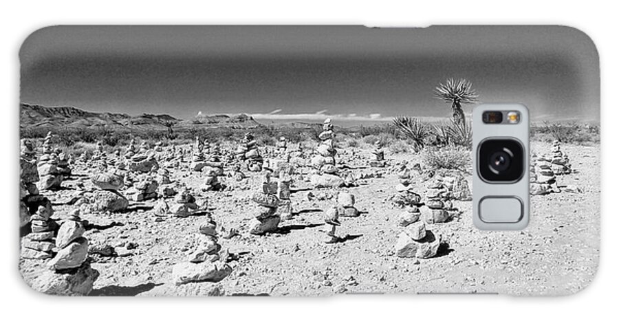 Black And White Galaxy Case featuring the photograph Desert Floor b/w by David Zumsteg