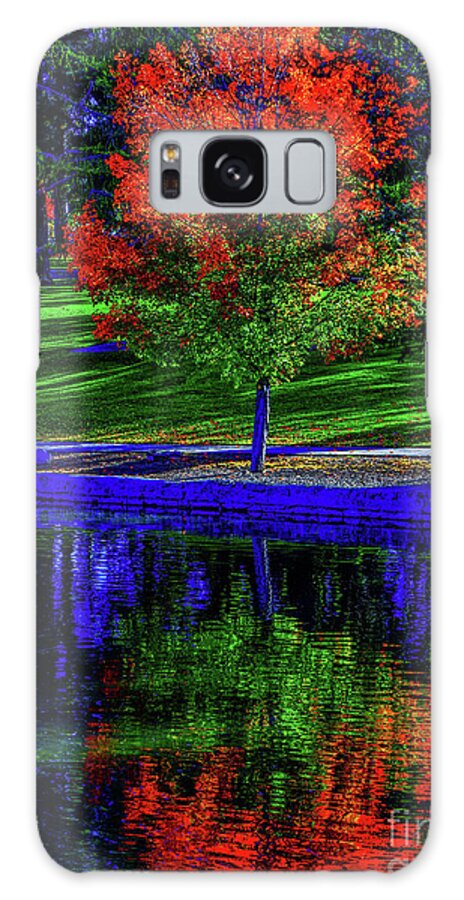 Drake Park Galaxy Case featuring the photograph Drake Park Autumn Bend Oregon by David Millenheft