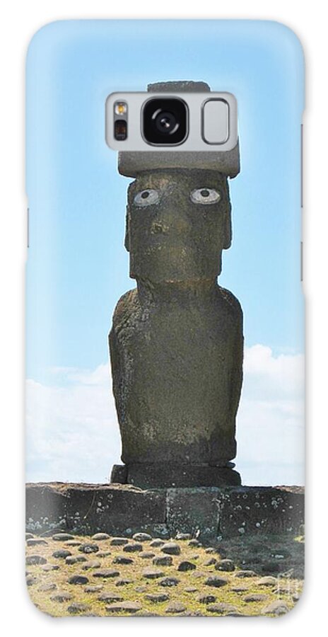 Easter Island Galaxy Case featuring the photograph Easter Island 4 - Look At My Hat by World Reflections By Sharon