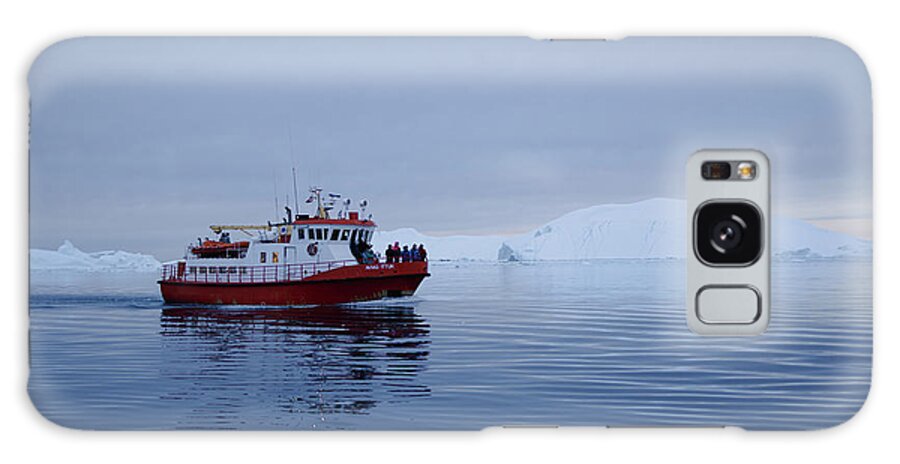 Boat Galaxy Case featuring the photograph Evening Cruise in Disko Bay by Eva Lechner