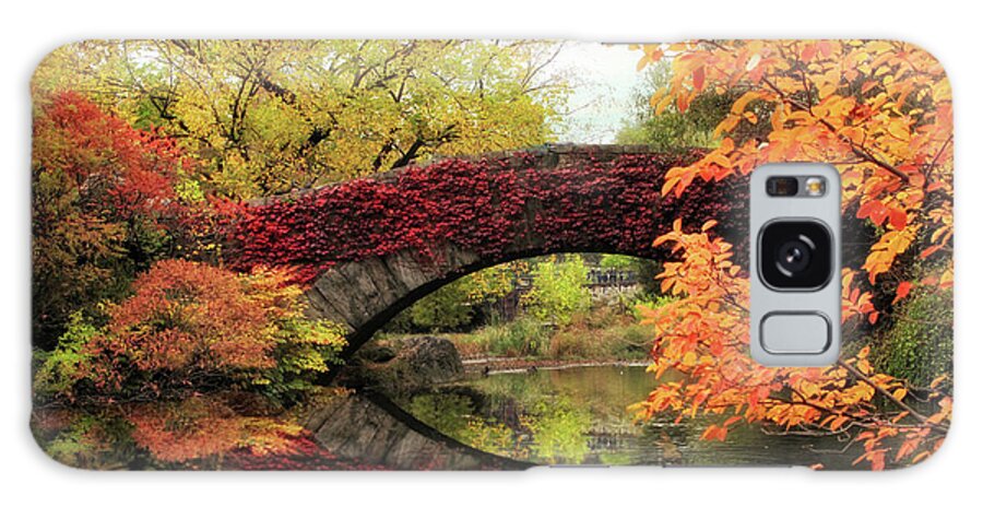 Autumn Galaxy Case featuring the photograph Gapstow Glory by Jessica Jenney